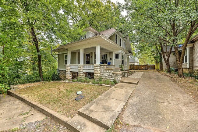 Photo - 413 S Madison St Unit SI ID1520928P