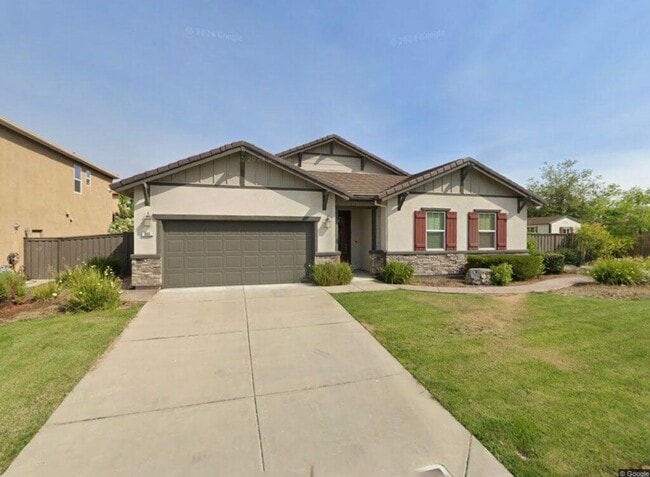 Building Photo - 800 Valencia Ct