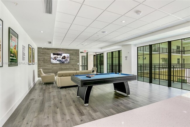 Photo - 4100 Davie Rd Unit 205