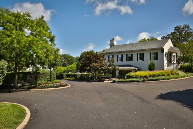 Stonington Farm