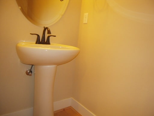 Photo - Beautiful 4 Bedroom Home Great Location