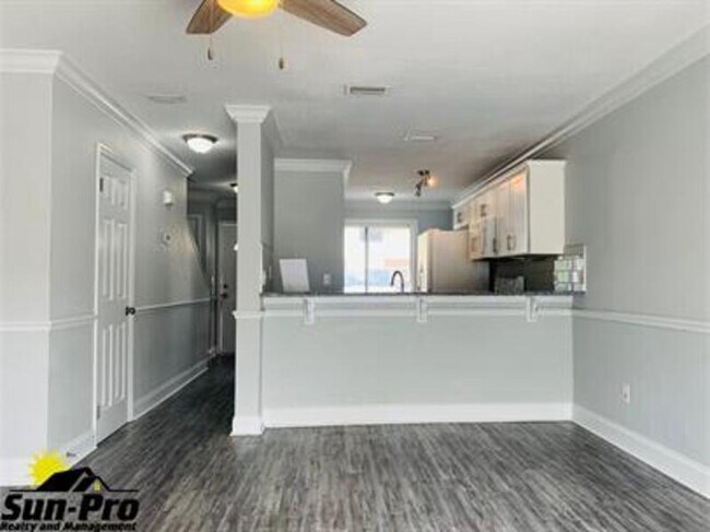 Photo - 480 Reed Canal Rd