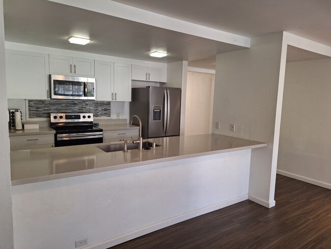 Photo - 98-360-360 Koauka Loop