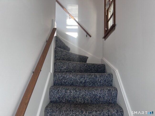 Photo - 124 Thorpe St