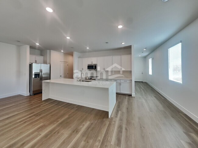 Photo - 5771 Morgans Mile Street