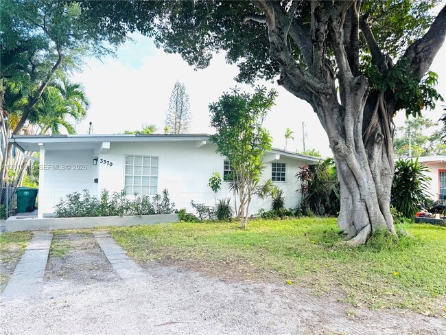 Building Photo - 3370 Frow Ave