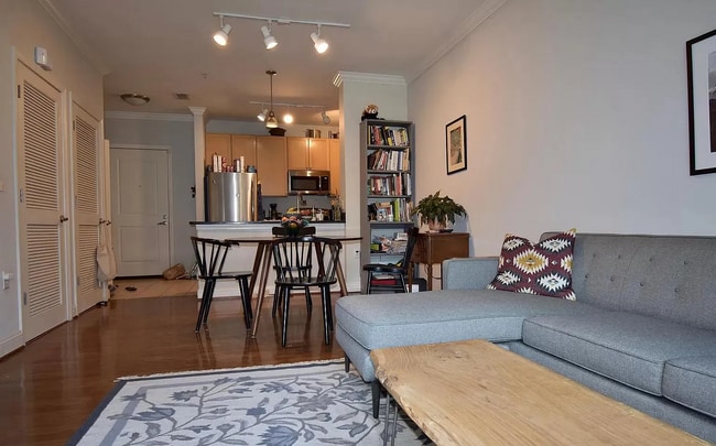 1391 Pennsylvania Ave SE Unit 244
