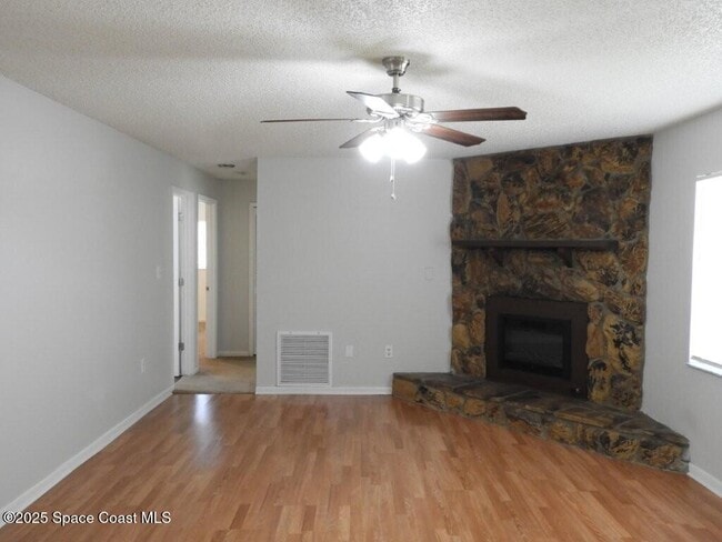Photo - 1006 Wabash Rd SE