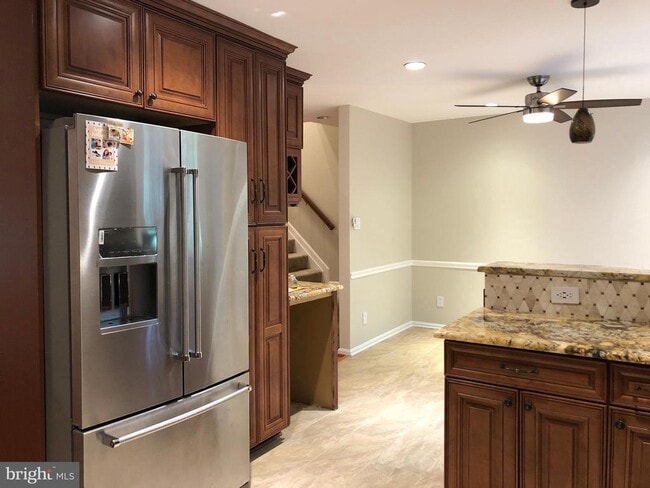 Photo - 9671 Britford Dr Casa Adosada