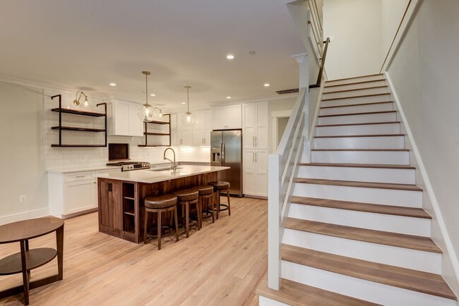 Photo - 4107 New Hampshire Ave NW Unidad B