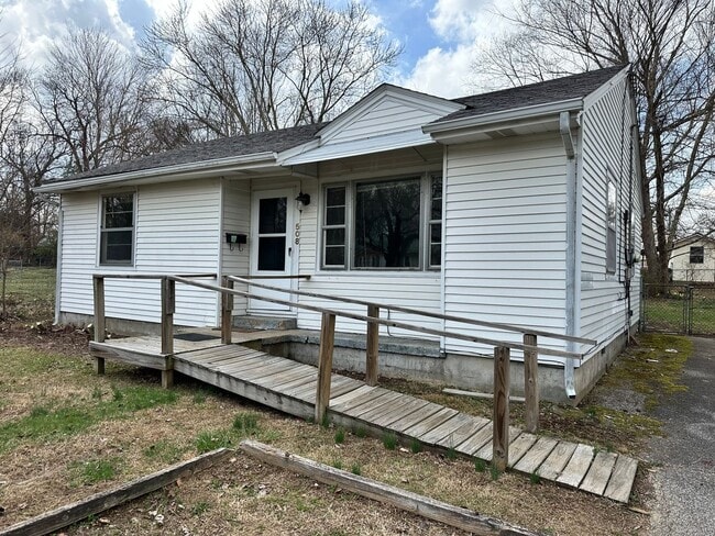 Photo - 2 Bed 1 Bath House in Murray