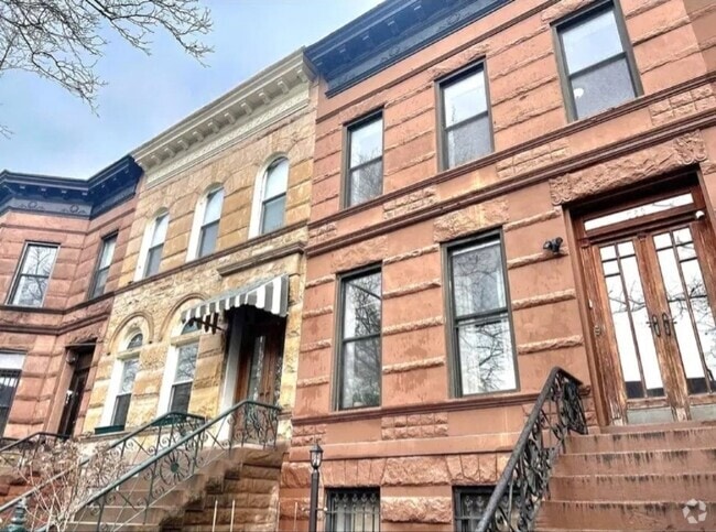 Building Photo - 763 Jefferson Ave Rental
