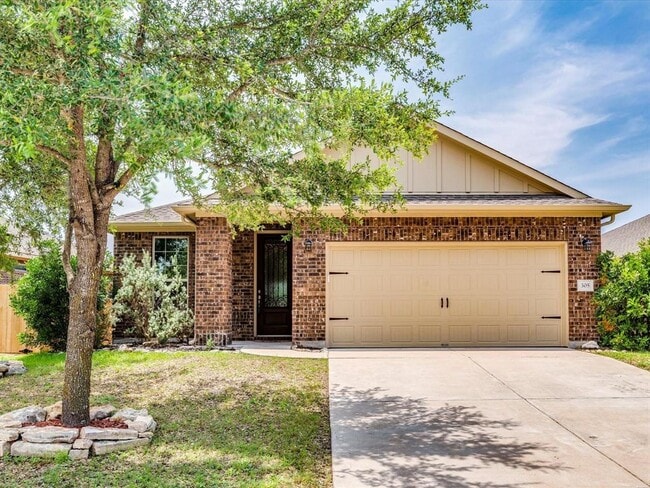Photo - 305 Nivens Dr House
