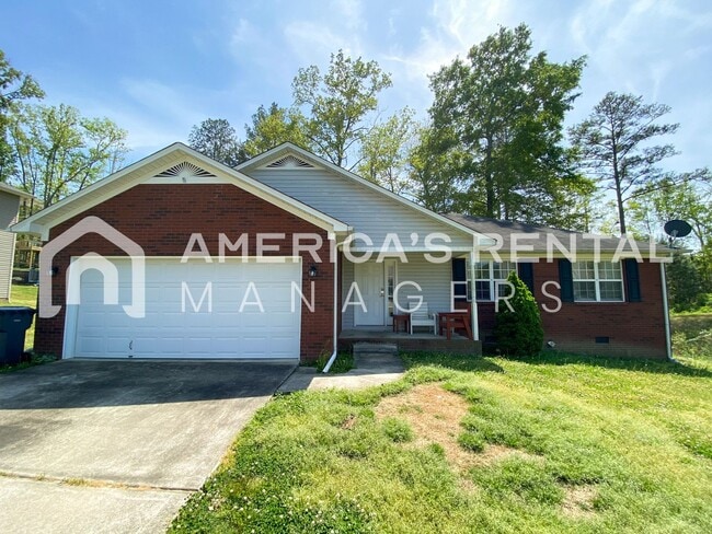 Building Photo - MOVE IN SPECIAL!!! - Home for rent in Lincoln!!! Available NOW!!! - Sign a lease by 5/15/26 to re...