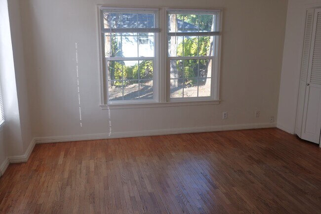 Photo - 1309 Princeton Ave N