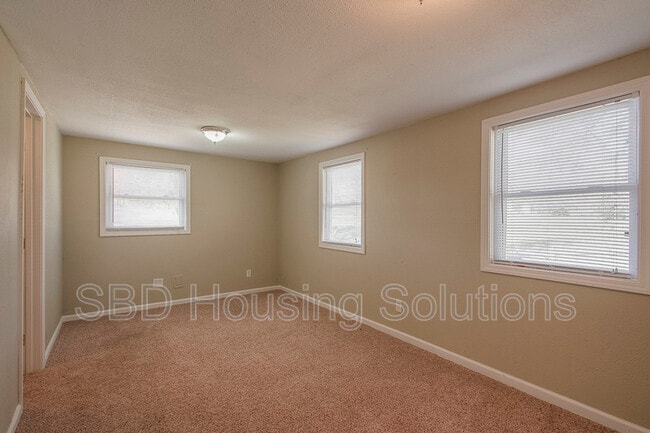 Photo - 1740 Sinnott Cir