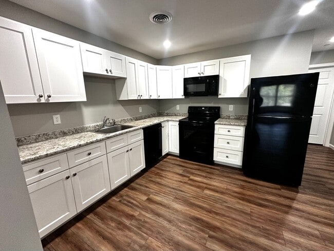 50 Church St Unit 14