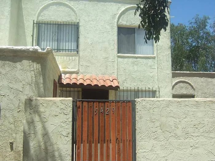 MOVE IN READY!!! RENT TO OWN!!!! GATED COMMUNITY!!!! TOWNHOME 2 BEDROOMS 1 BATH RENT TO OWN $1,39... - MOVE IN READY!!! RENT TO OWN!!!! GATED COMMUNITY!!!! TOWNHOME 2 BEDROOMS 1 BATH RENT TO OWN $1,39...