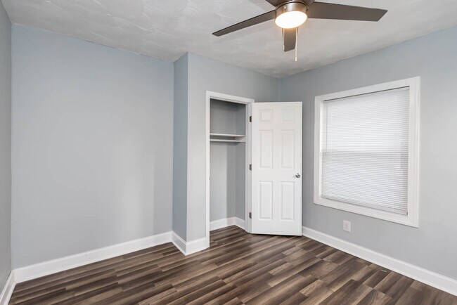 Photo - 482 E Jenkins Ave