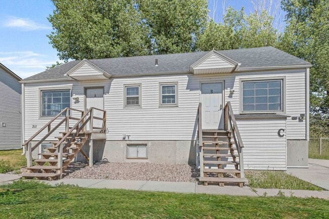 Building Photo - M311AR Unit B