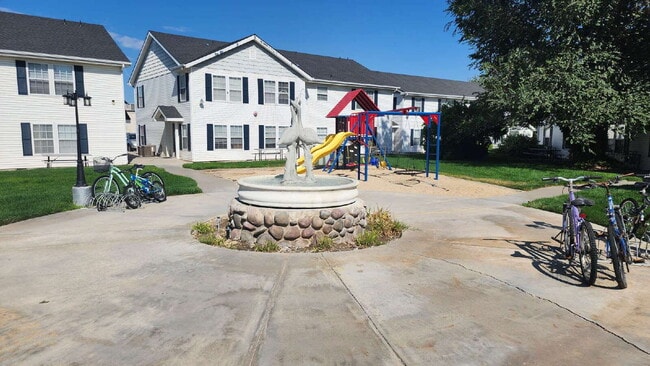 Photo - "Charming 2-Bed Retreat with Spacious 1000 sqft Layout in Nampa's Heart!"