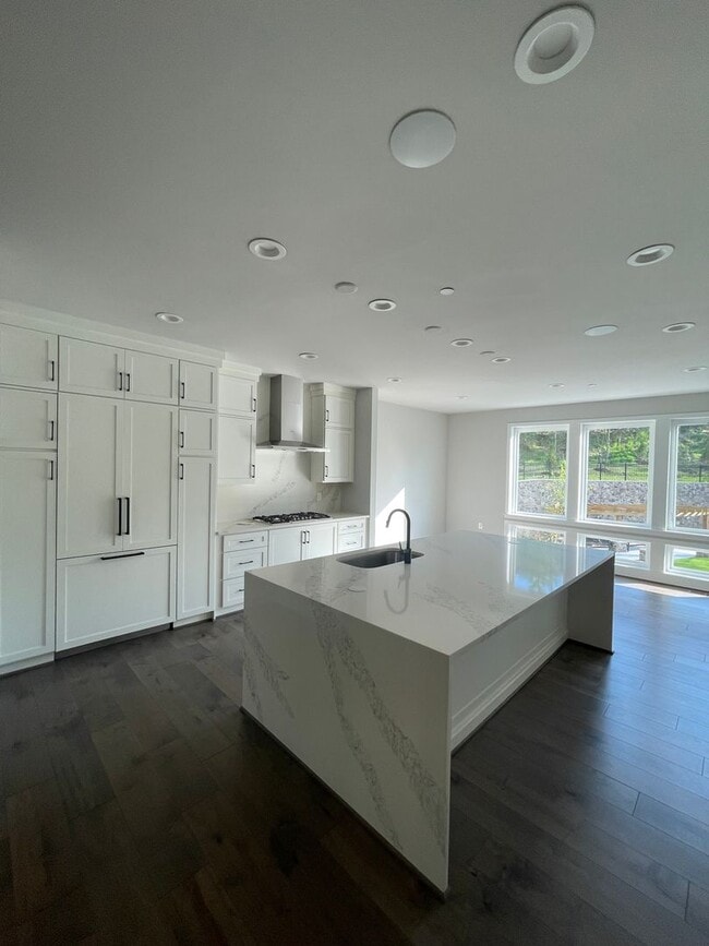 Photo - BRAND NEW LUXURY TOWNHOUSE IN CHEVY CHASE