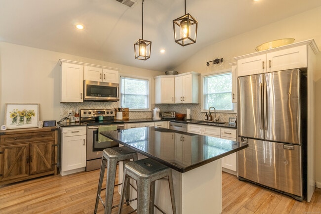Photo - 132 Stanley Rd