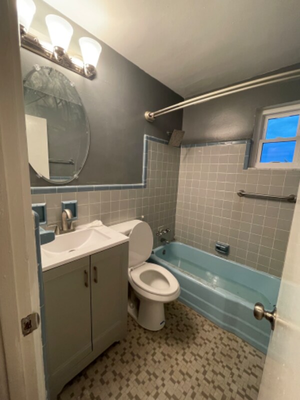 Photo - 2020 Sonny St