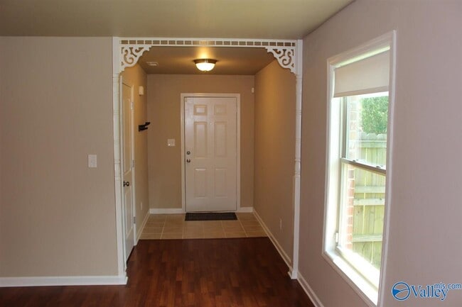 Photo - 2438 Belltown Dr SW