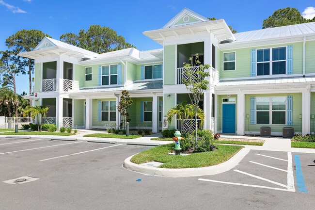 Lemon Bay Apartments