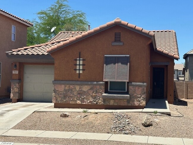 Photo - 7044 S Brickellbush Ln