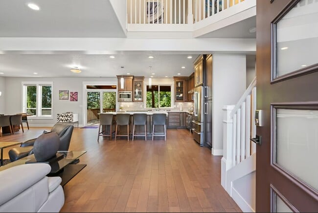 Photo - 1571 N 4th Ct