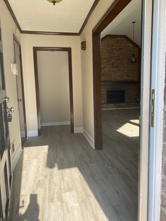 Building Photo - Cozy 3 Bed/2 Bath home in Decatur!!