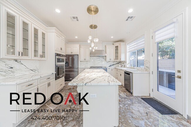 Photo - 2017 Centinela Ave