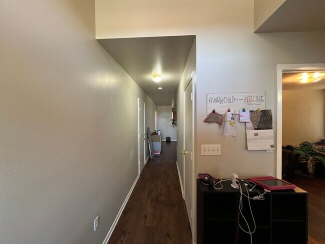 Photo - Available Now! Charming and Contemporary 3...