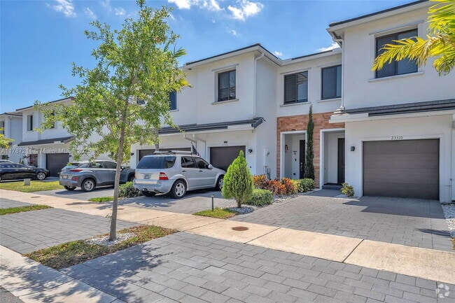 Building Photo - 23310 SW 110th Ave Rental