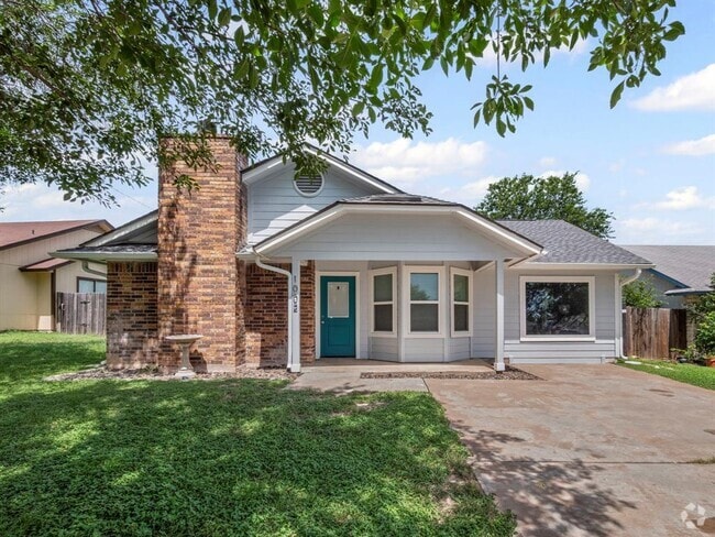 Building Photo - 1002 Cresswell Dr Rental