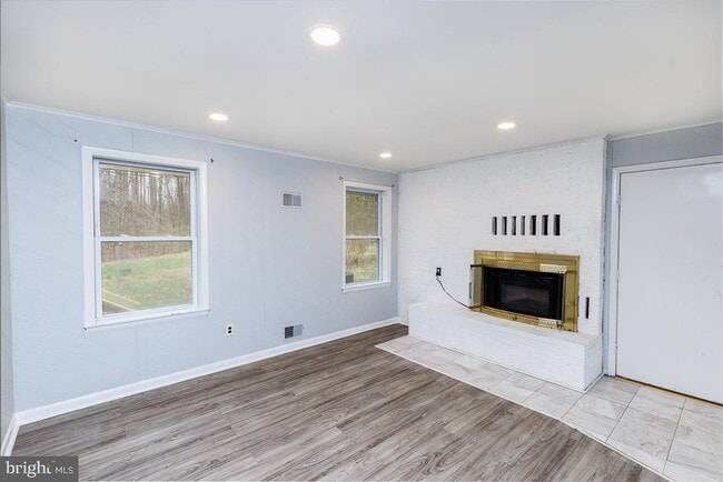 Photo - 9409 Croom Acres Dr