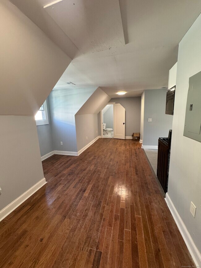 Photo - 208 Dover St Unit 3