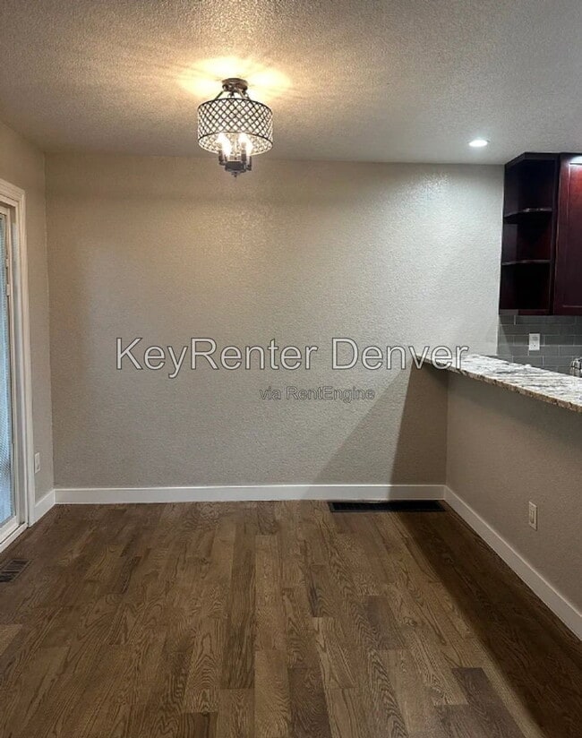 Photo - 3300 W Florida Ave