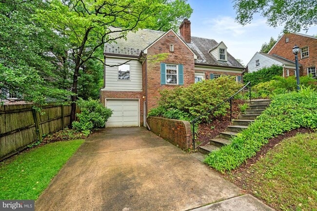 Photo - 5222 Duvall Dr