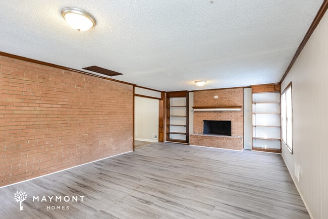 Photo - 116 Coolstream Dr