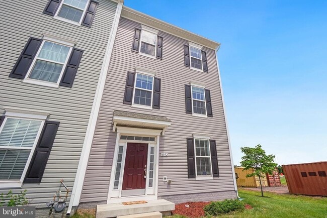 Photo - 6052 Krantz Dr