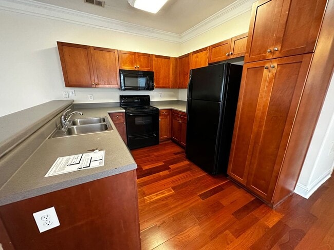 Photo - 170 Jonas Ave