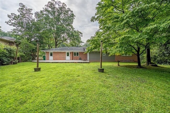 Photo - 2470 Landeau Cir