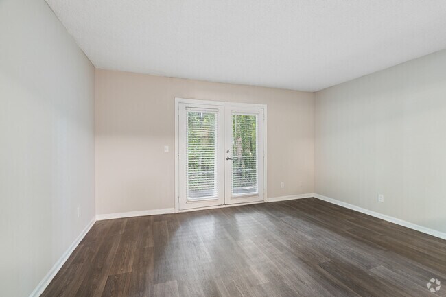 1BR, 1BA - 900SF - Living Room