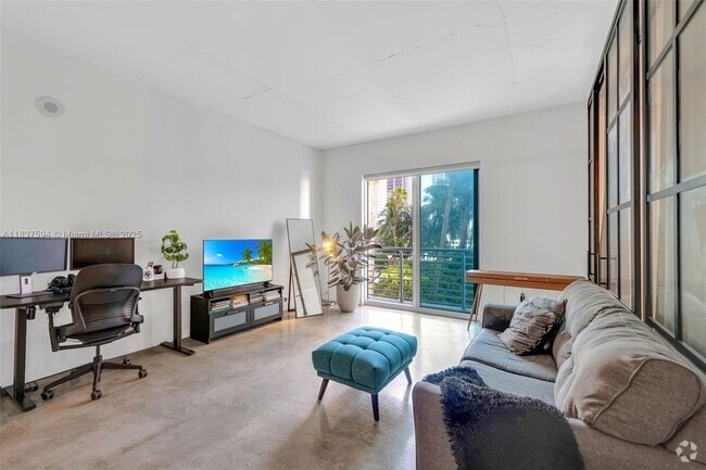 Building Photo - 234 NE 3rd St Unit 1108 Rental
