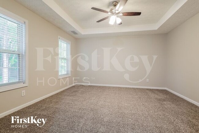 Photo - 871 Windward Rd