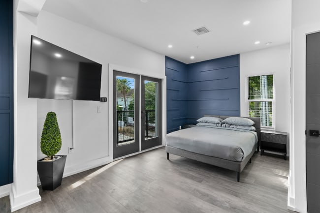 Photo - 935 S Howard Ave Unidad 15