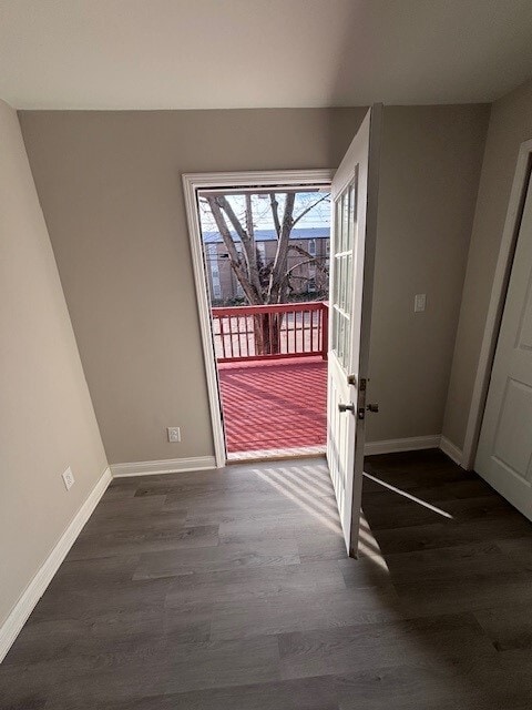 Photo - 710 W Mill St